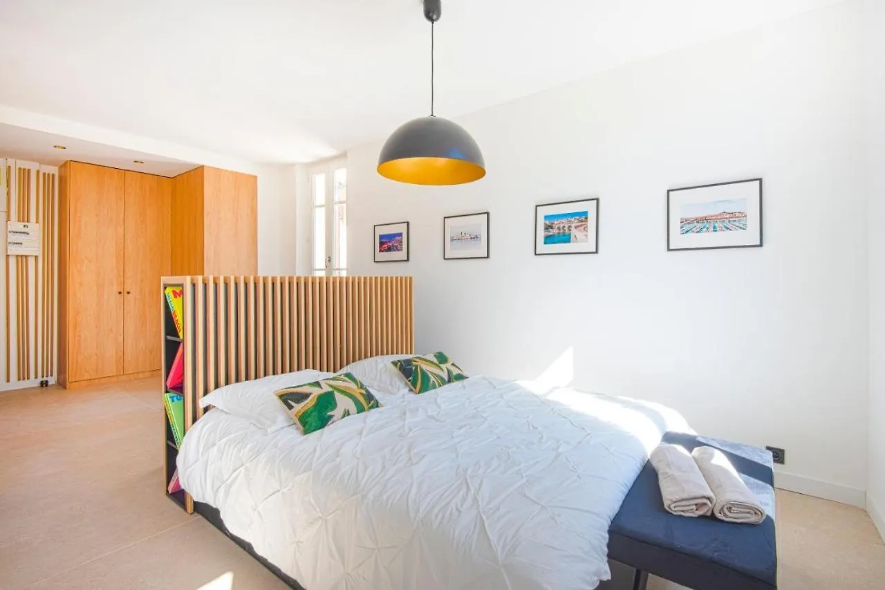 La Suite, Luxe, Place De Lenche, Vieux Port Marseille